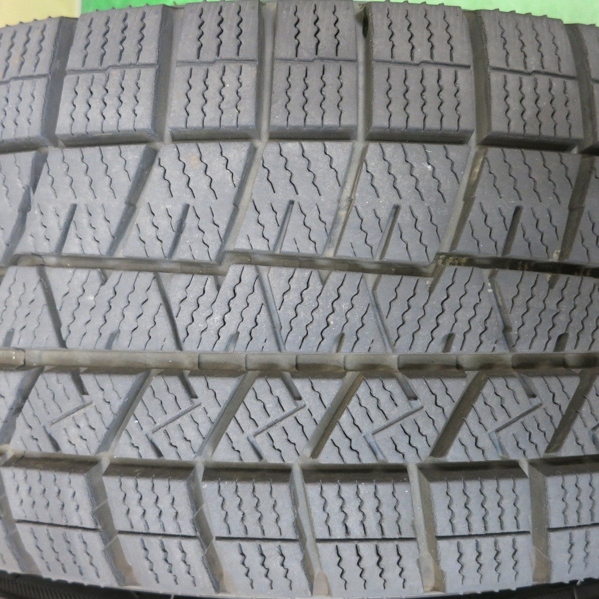バリ溝！22年！キレイ！9.5分★スタッドレス 195/65R15 ダンロップ ウインターマックス 03 INVERNO 15インチ PCD114.3/5H★5082304HAス