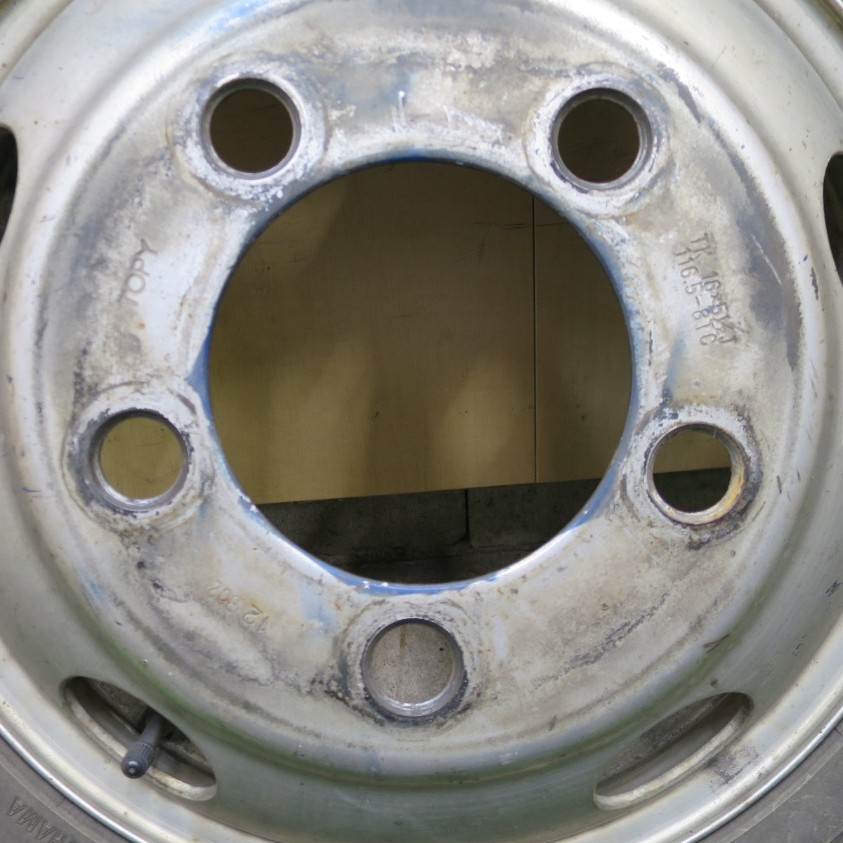 バリ溝！8.5分！6本★トラック 205/65R16 109/107L 12PR ヨコハマ LT151R TOPY スチール ホイール 116.5-8TC 16インチ PCD203.2/5H★6040801ナノ