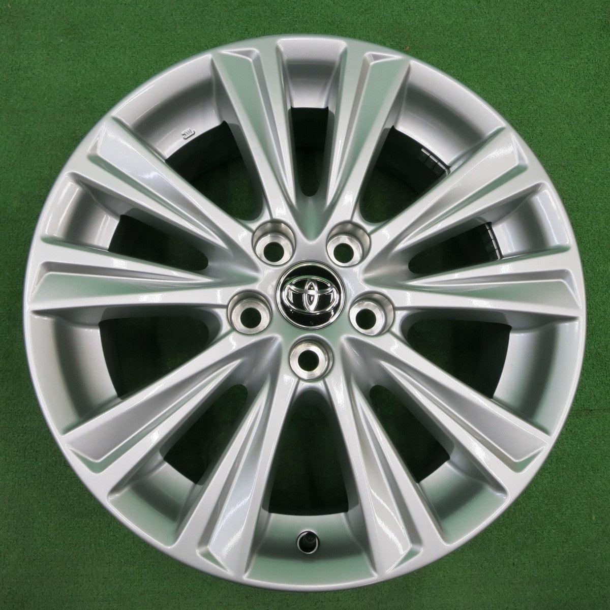 *送料無料* 新車外し★トヨタ 30系 アルファード ヴェルファイア 純正 ホイール 18インチ 18×7.5J PCD114.3/5H★4050205イホ