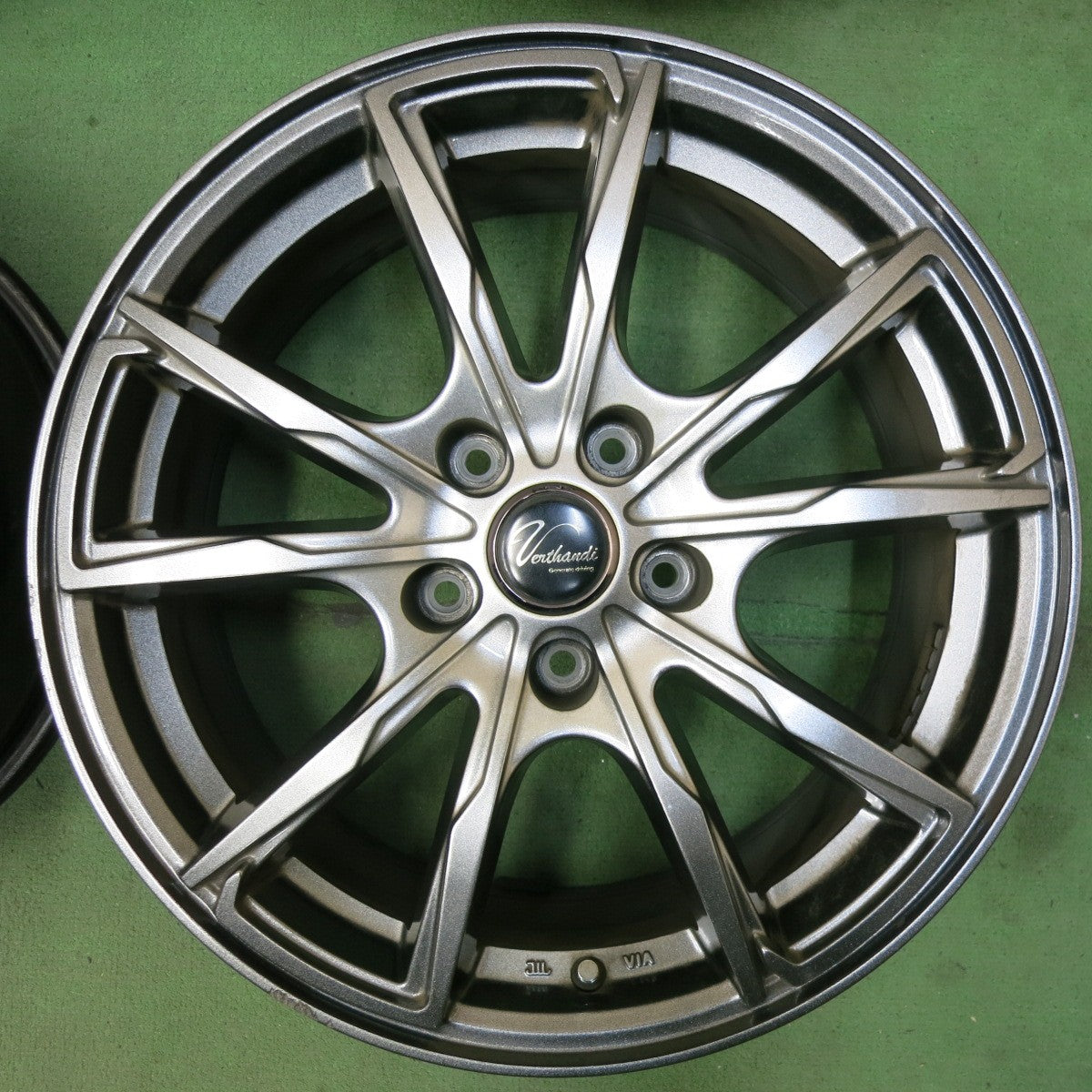 4本価格★Verthandi ホイール 17インチ ヴェルサンディ ヴェルザンディ 17×7J PCD114.3/5H★5042305SYホ