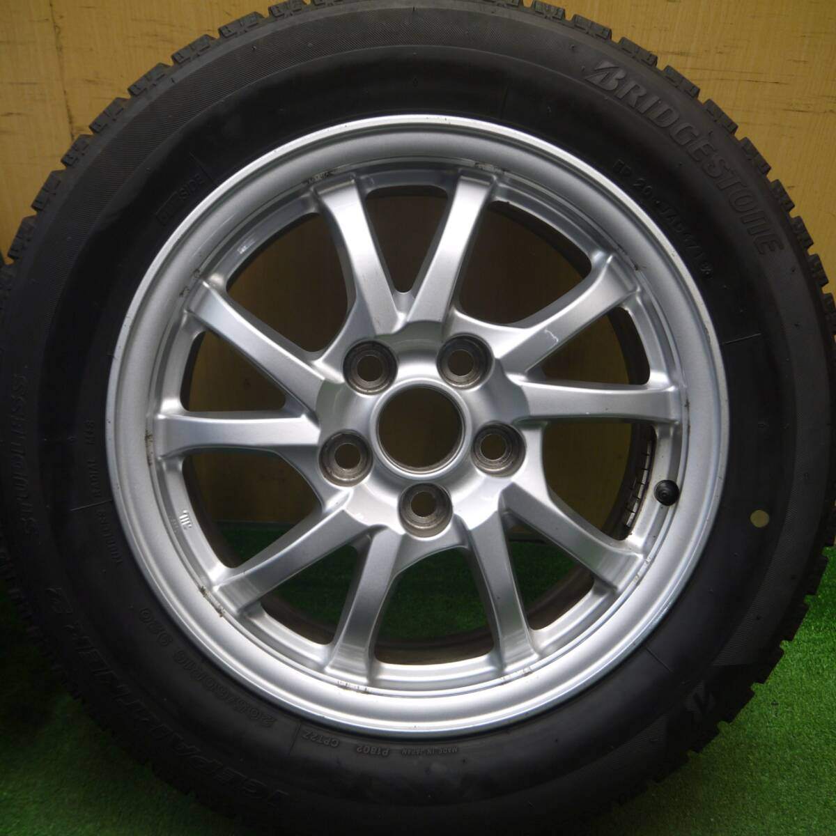 4本価格★トヨタ プリウスα 純正 205/60R16 スタッドレス ブリヂストン アイスパートナー2 16インチ PCD114.3/5H★5022511Hス