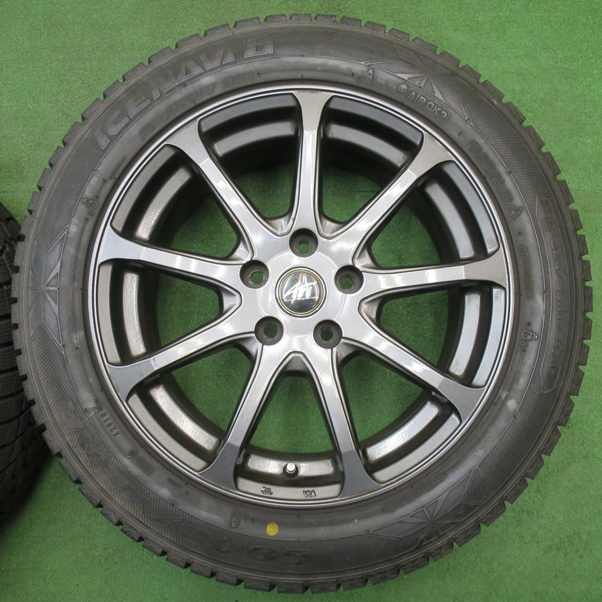 バリ溝！9分★BMW MINI 等 AFT Bertzen 225/55R17 スタッドレス グッドイヤー アイスナビ6 ベルツェン 17インチ PCD112/5H★6020904NJス