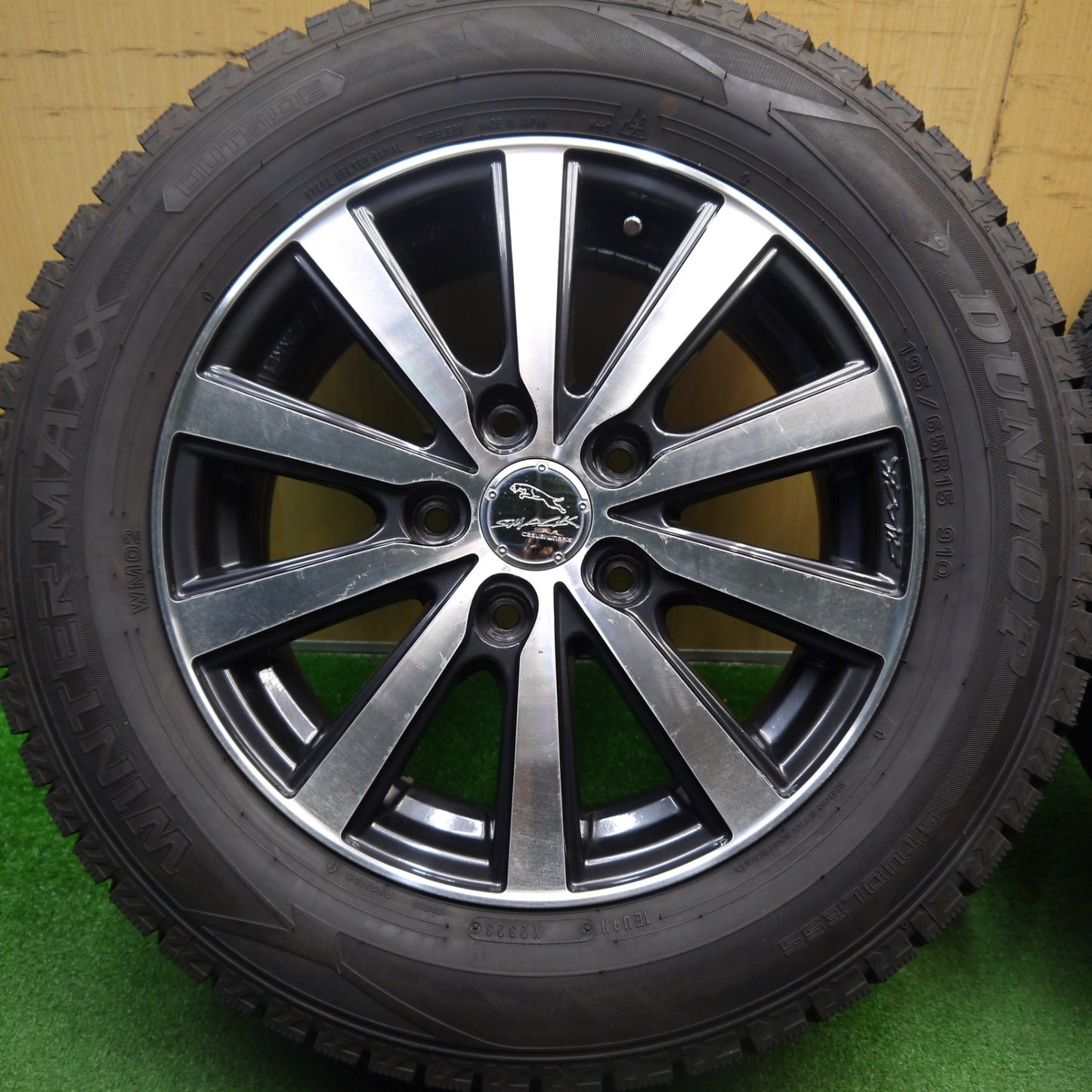 [送料無料] バリ溝！23年！9.5分以上★スタッドレス 195/65R15 ダンロップ ウインターマックス WM02 SMACK ENKEI スマック エンケイ 15インチ PCD114.3/5H★5033112Hス