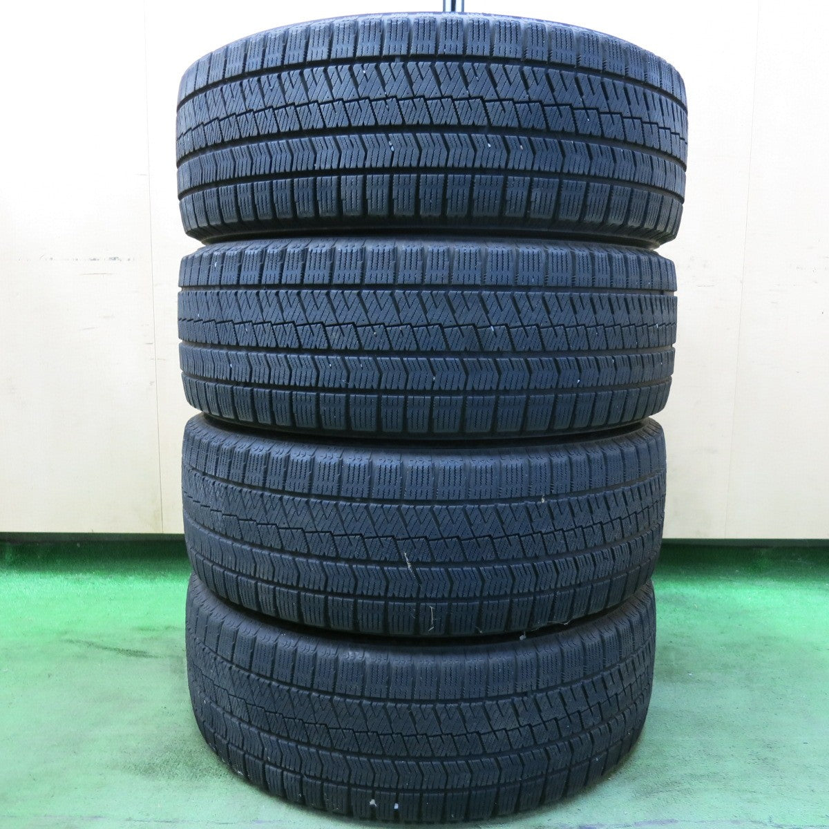 キレイ★トヨタ C-HR 純正 ENKEI 215/55R18 スタッドレス ブリヂストン ブリザック VRX2 18インチ CHR エンケイ PCD114.3/5H★5081801SKス