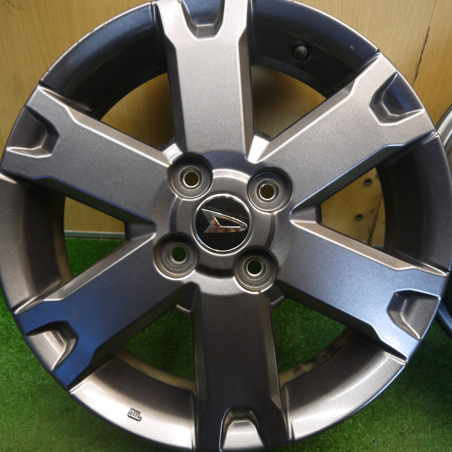 4本価格★ダイハツ LA900S タフト Gターボ 純正 ホイール 15インチ 15×4.5J PCD100/4H★6052001Hホ