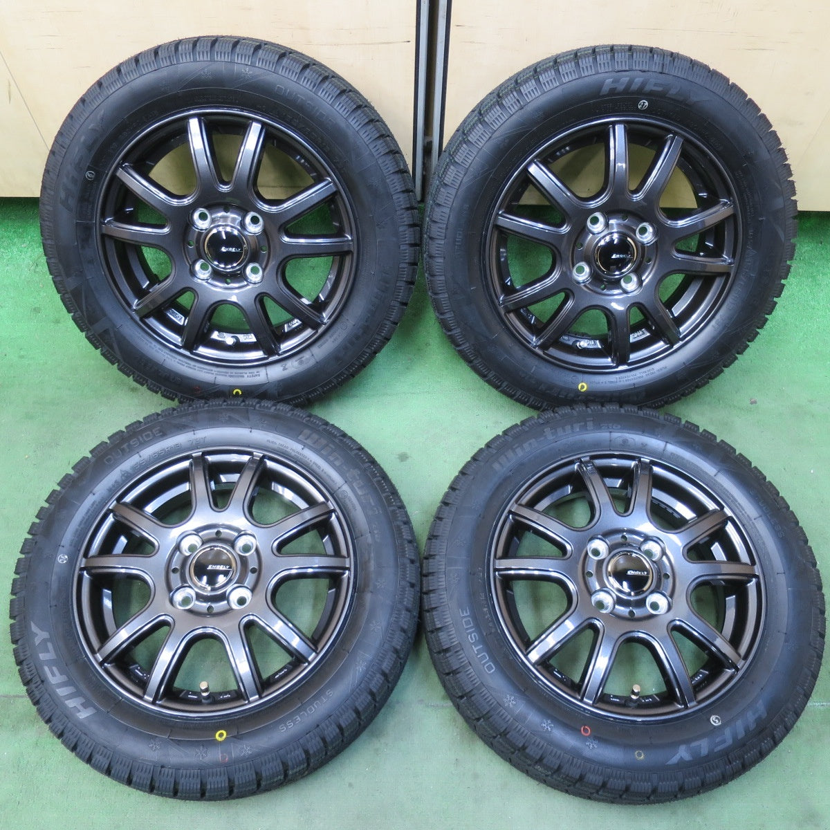 未使用！25年★スタッドレス 155/65R13 ハイフライ Win-turi 216 EMBELY 社外 アルミ 13インチ PCD100/4H★5123107イス