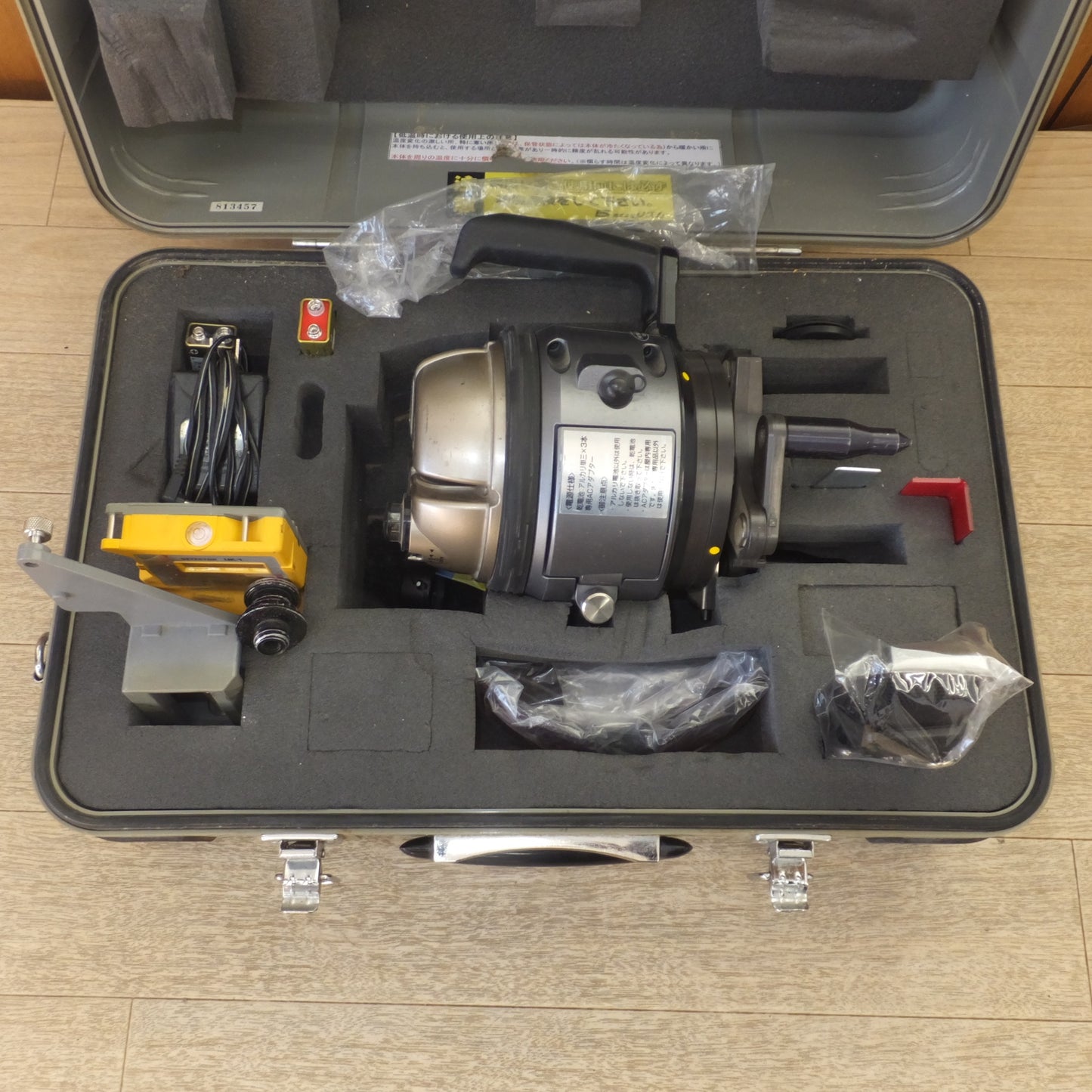 [送料無料] ★リズム Rizumu ロボライン ROBOLINE CP-818　うけ一発 UK-1　墨出し器 各種 付属品 セット★