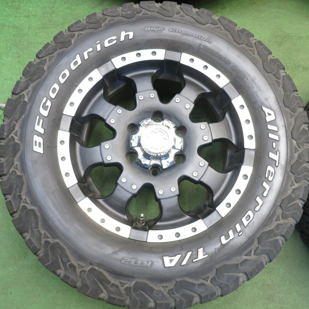 4本価格★265/70R17 121/118S BFグッドリッチ All-Terrain T/A KO2 ULTRA MOTORSPORTS ウルトラモータースポーツ 17インチ PCD139.7/6H★6053108HAノ