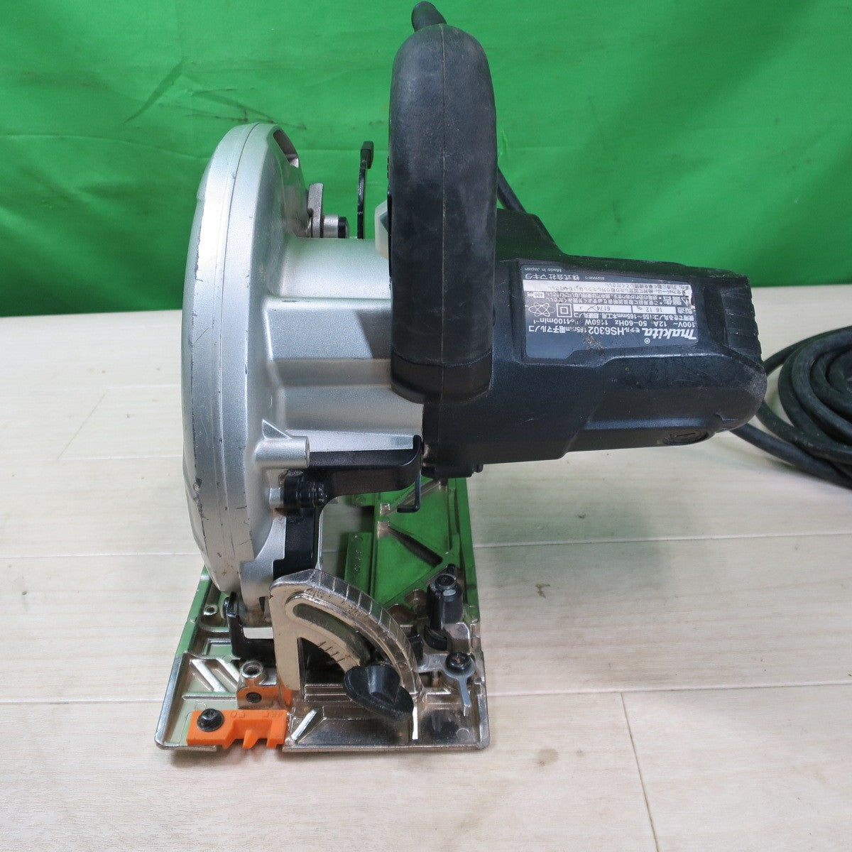 [送料無料] ☆マキタ 165mm 電子 マルノコ HS6302 電動 工具 切断機 木工用 超硬 丸のこ 丸ノコ 丸鋸 コード式 makita 100V☆