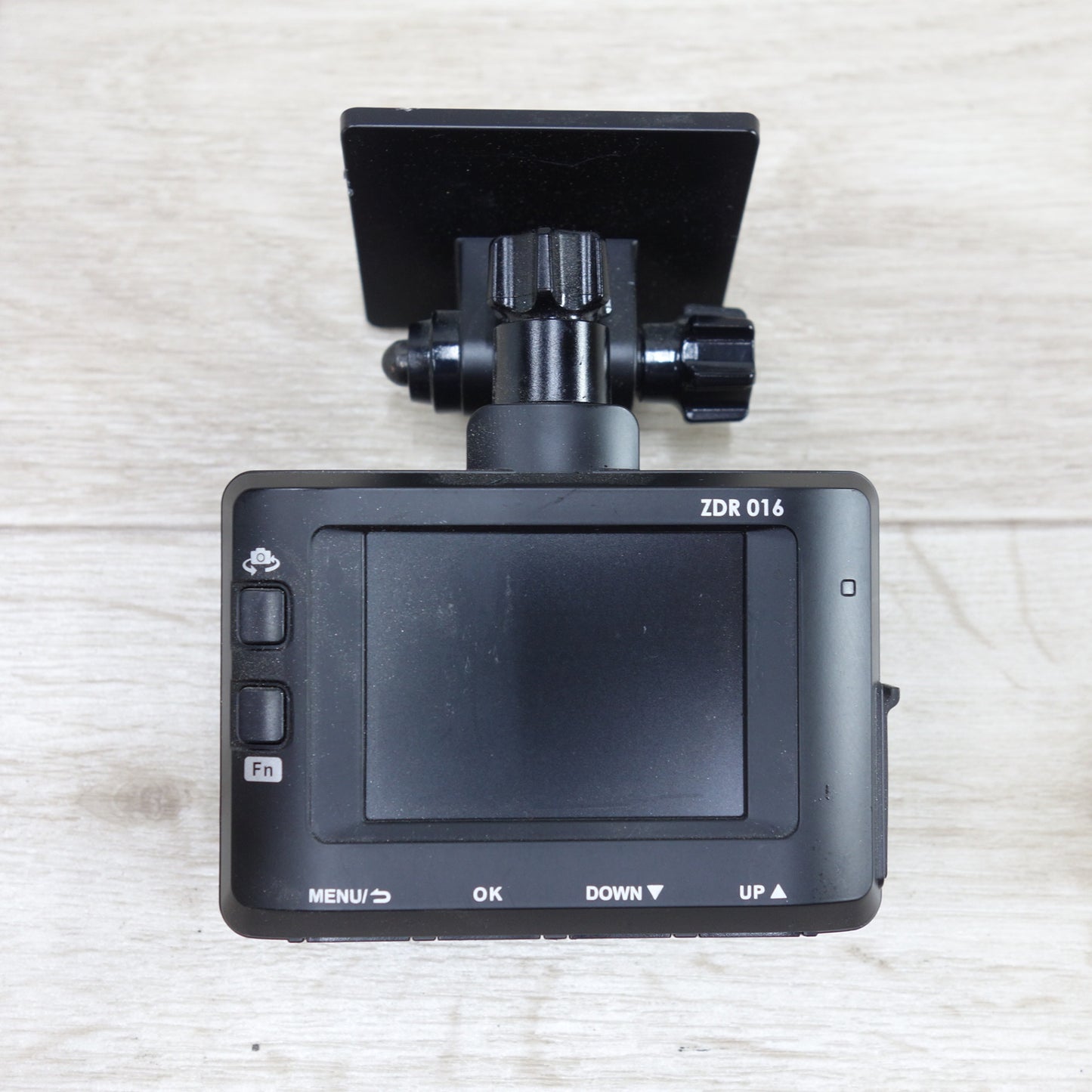 [送料無料] 付属品付き◆COMTEC コムテック 前後 2カメラ ドライブレコーダー ZDR016 ドラレコ 200万画素◆