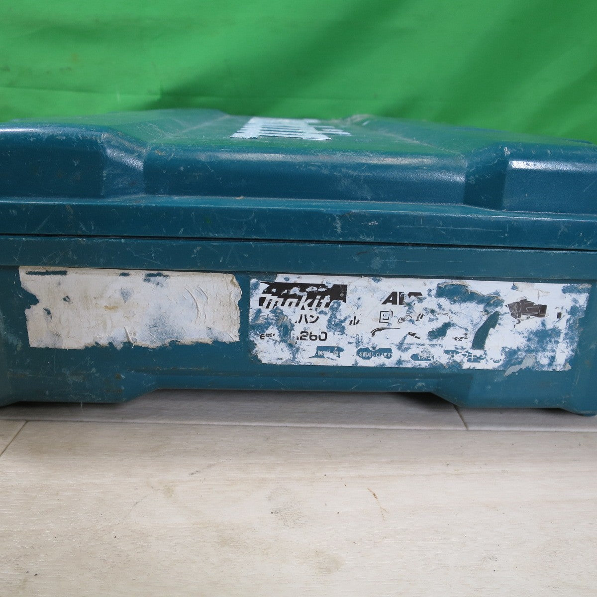 [送料無料] 付属品付き☆マキタ 26mm ハンマドリル HR2601F 電動 工具 ハンマードリル 100V コード式☆