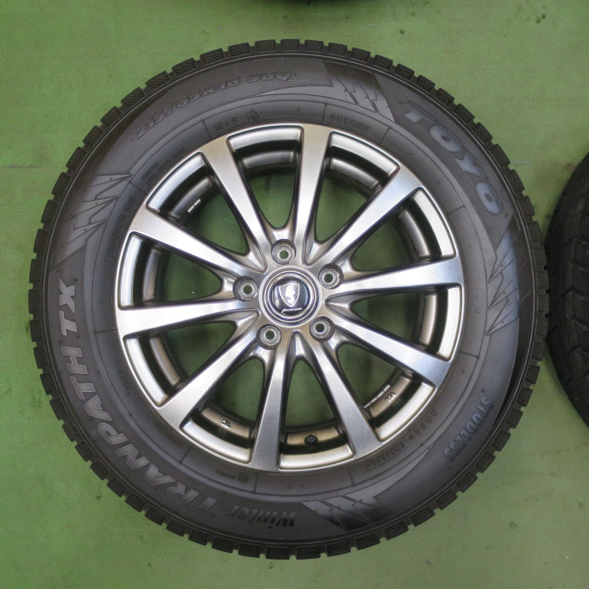 バリ溝！21年！キレイ！9分★スタッドレス 215/65R16 トーヨー ウインター トランパス TX MANARAY SPORT マナレイ スポーツ 16インチ PCD114.3/5H★5112811TTス