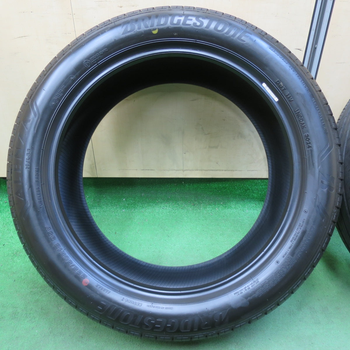 送料無料] 新車外し！24年☆225/50R18 ブリヂストン アレンザ H