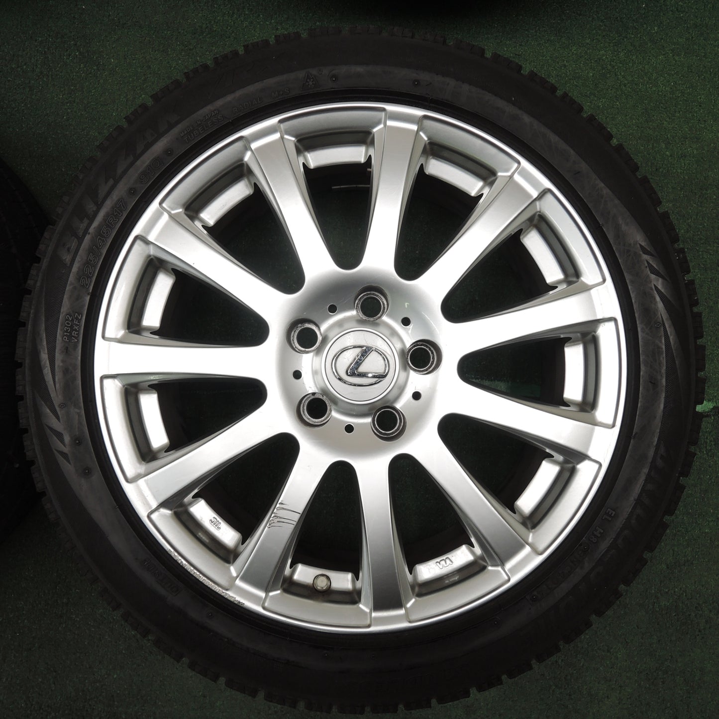*送料無料* 4本価格★レクサス 等 225/45R17 スタッドレス ブリヂストン ブリザック VRX 阿部商会 17インチ PCD114.3/5H★4031403TNス