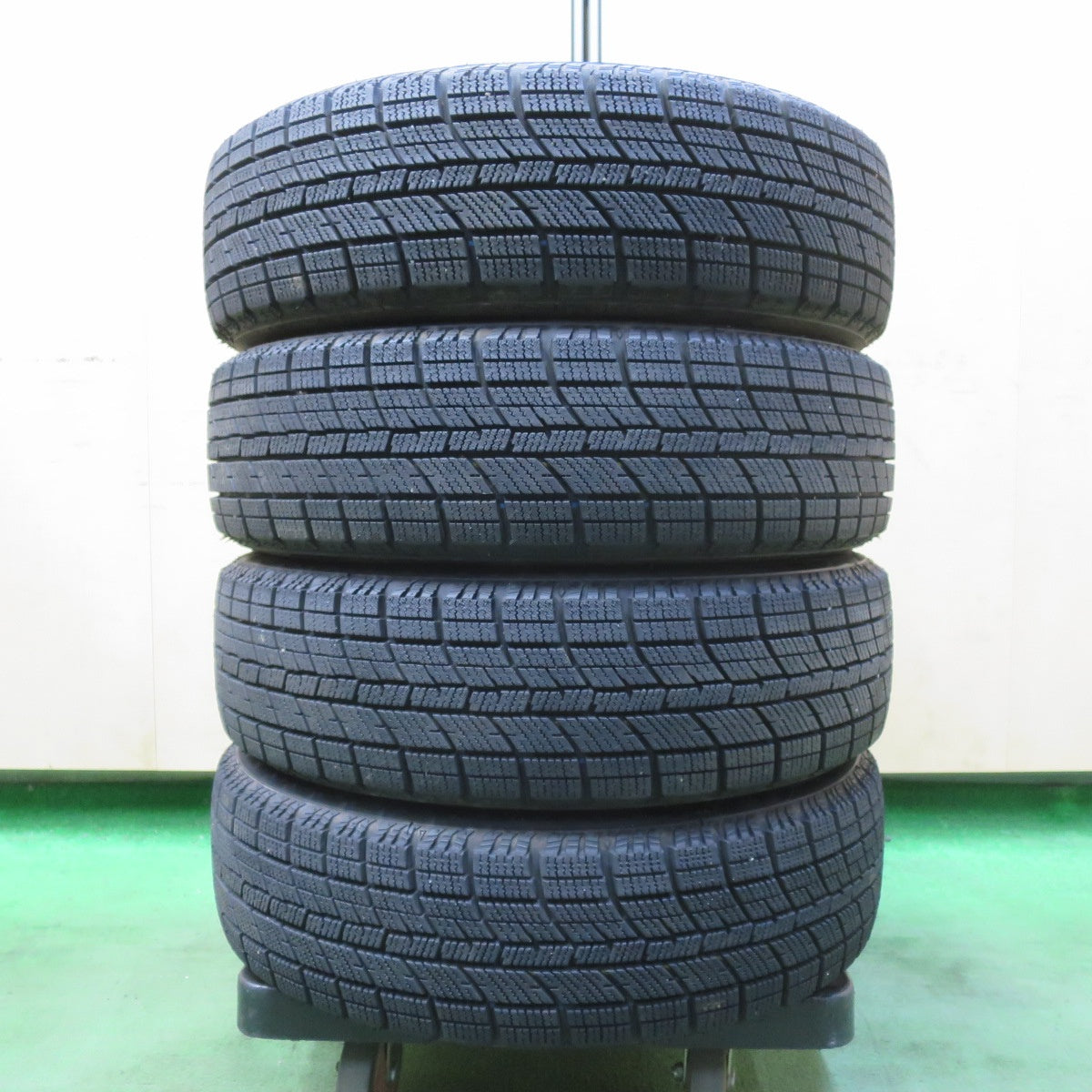 バリ溝！22年！キレイ！9.5分以上★スタッドレス 155/65R14 ナンカン アイスアクティバ AW-1 Verthandi ヴェルザンディ ヴェルサンディ 14インチ PCD100/4H★5072504イス