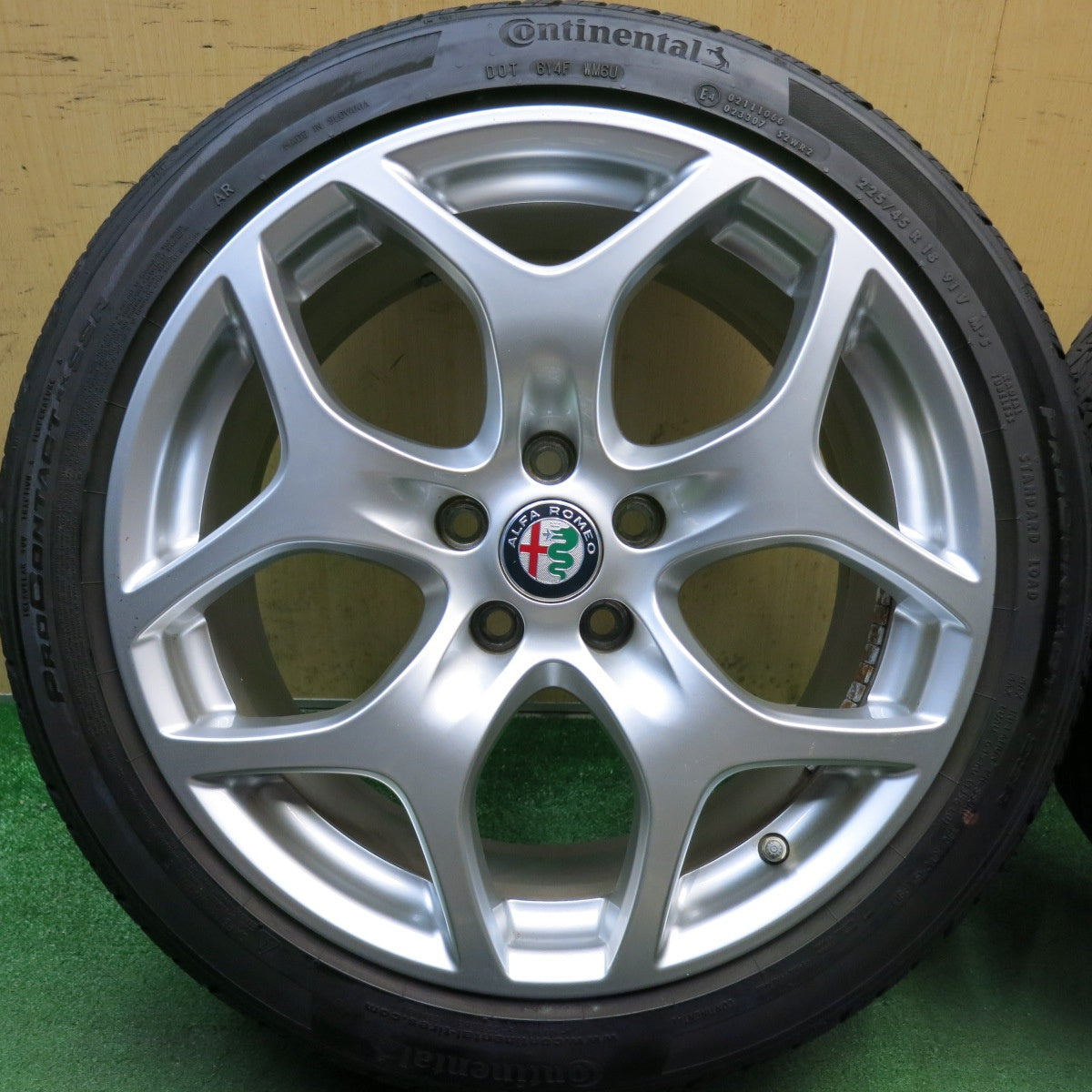 バリ溝！8.5分◎アルファロメオ ジュリア 純正 225/45R18 コンチネンタル プロコンタクト RX SSR 18インチ PCD110/5H◎6092714HAノ