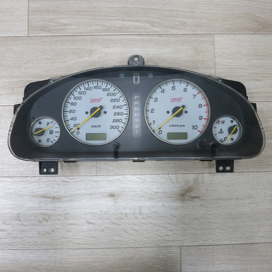 [送料無料] ◆スバル レガシィ BE5 BH5系 STI スピードメーター ST8500066 020 FS0213 202 フル スケール メーター 現状品◆