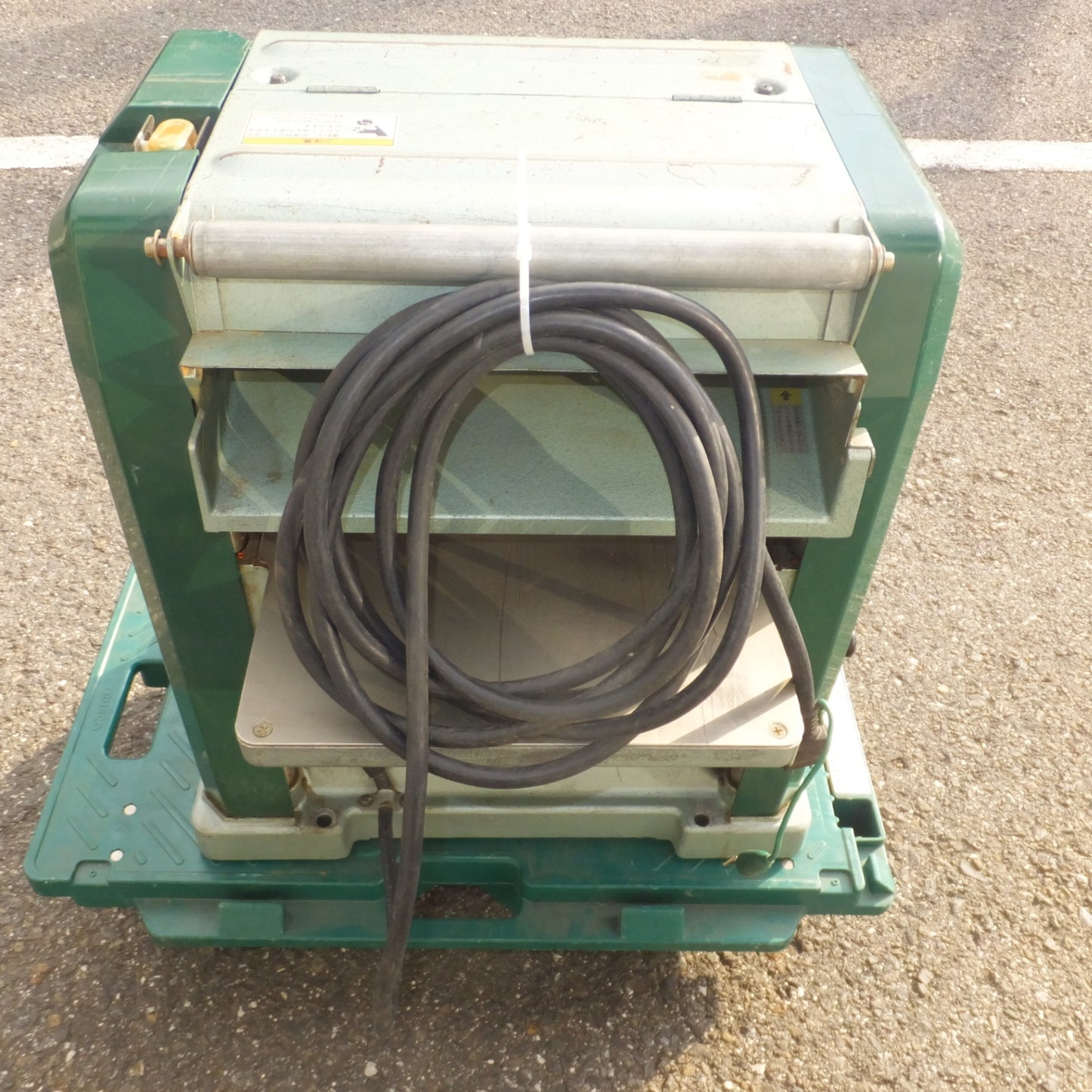 【岐阜発 直接引取限定】現状品★日立 HITACHI 312mm 自動昇降付小形自動かんな P100L　100V 50/60Hz 15A 8000rpm★