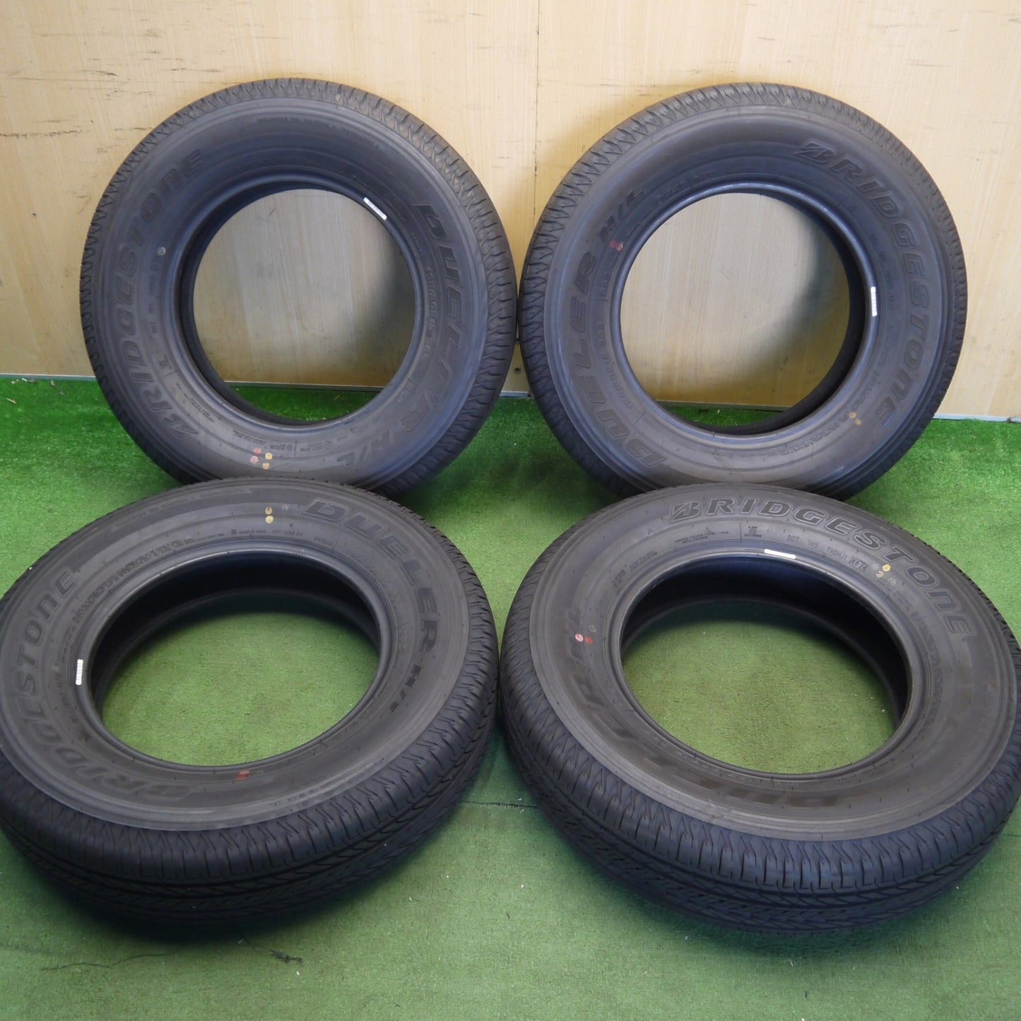 新車外し！24年★195/80R15 ブリヂストン デューラー H/L 852 DUELER タイヤ 15インチ ジムニー シエラ ジムニー ノマド 等★6052204Hノタ