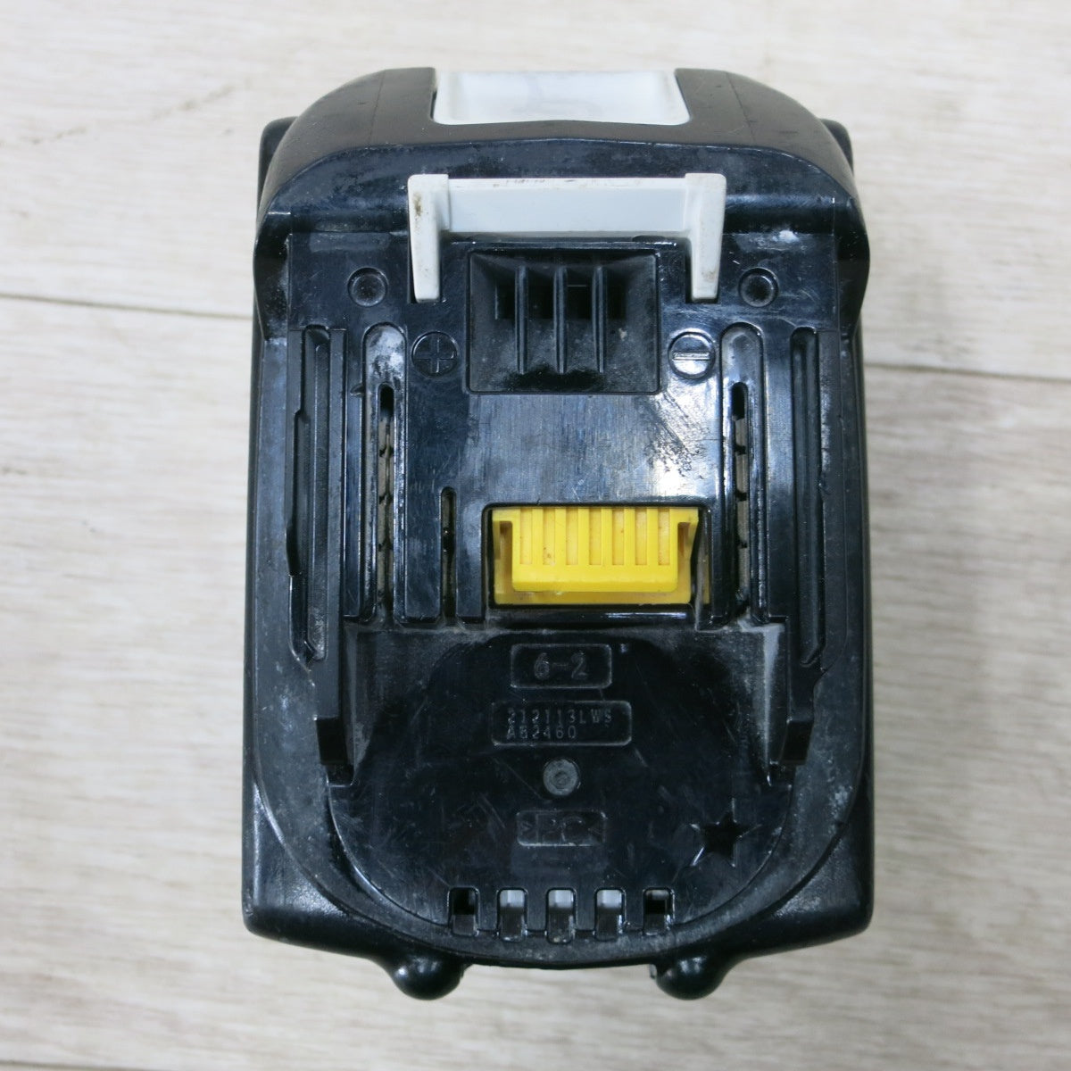 [送料無料] ◆マキタ Li-ion リチウム イオン バッテリー 18V BL1860B 6.0Ah 急速充電 残量表示 雪◆