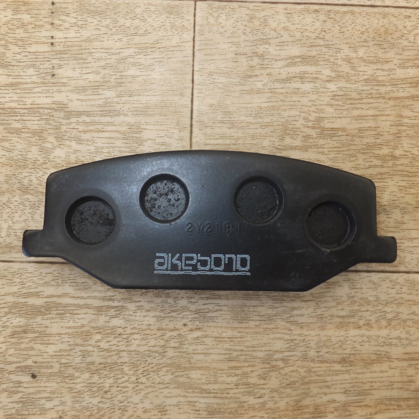 [送料無料] 未使用★曙ブレーキ工業 akebono フロント ブレーキパッド FRONT PAD AN-129K　マツダ AZオフロード　スズキ ジムニー　など★
