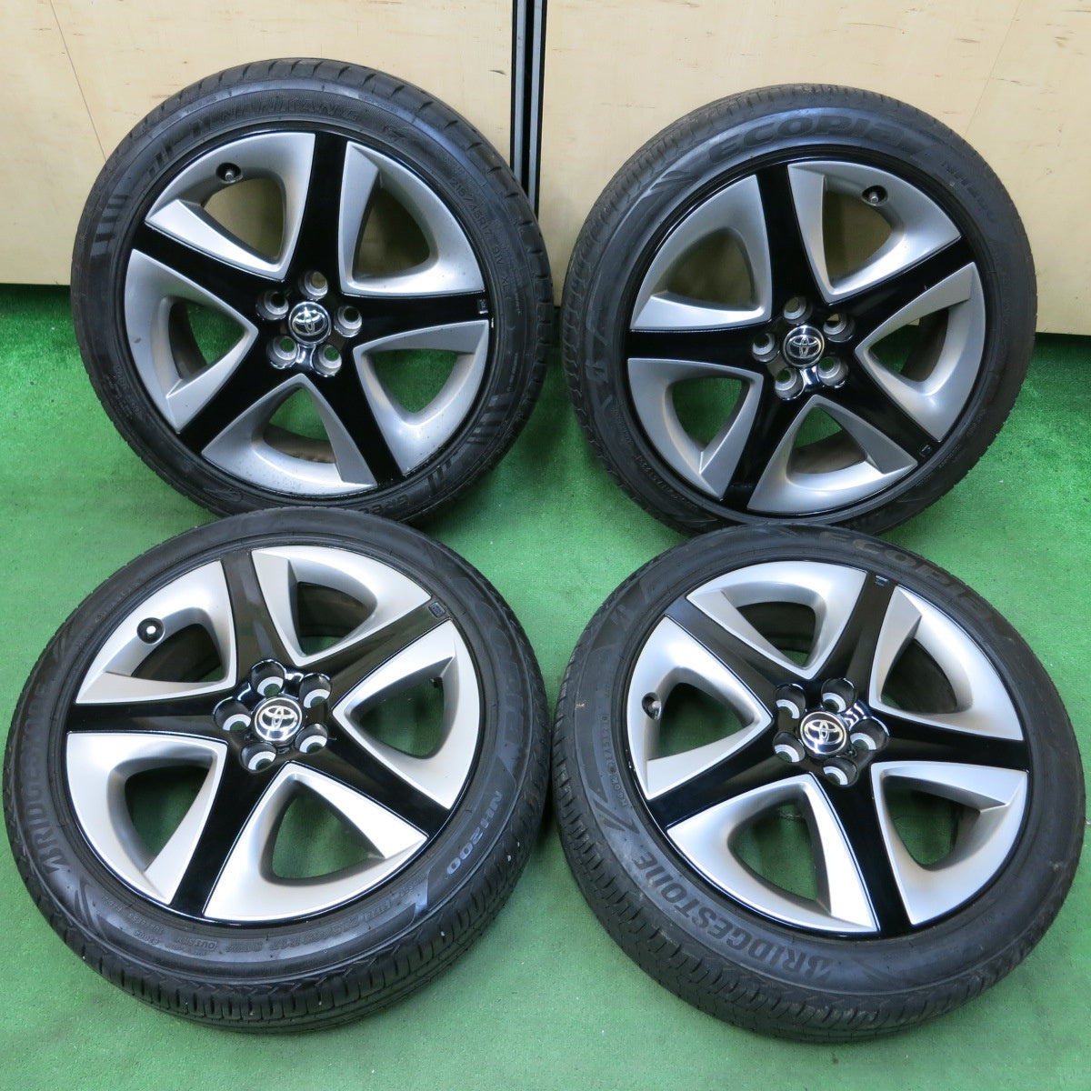 *送料無料* バリ溝！22年！9.5分★トヨタ 50系 プリウス ツーリング 純正 215/45R17 ブリヂストン エコピア NH200 ナンカン GREAN/SPORT PCD100/5H★4091305SYノ