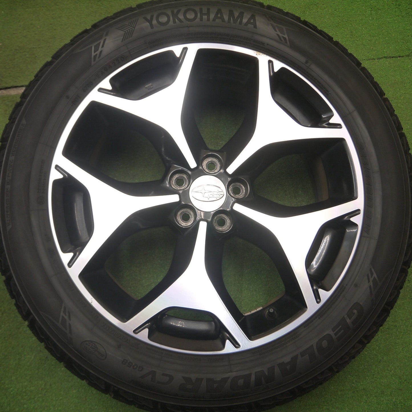 [送料無料] バリ溝！9.5分★スバル SJ フォレスター 純正 225/55R18 ヨコハマ ジオランダー CV G058 18インチ PCD100/5H★5021402Hノ