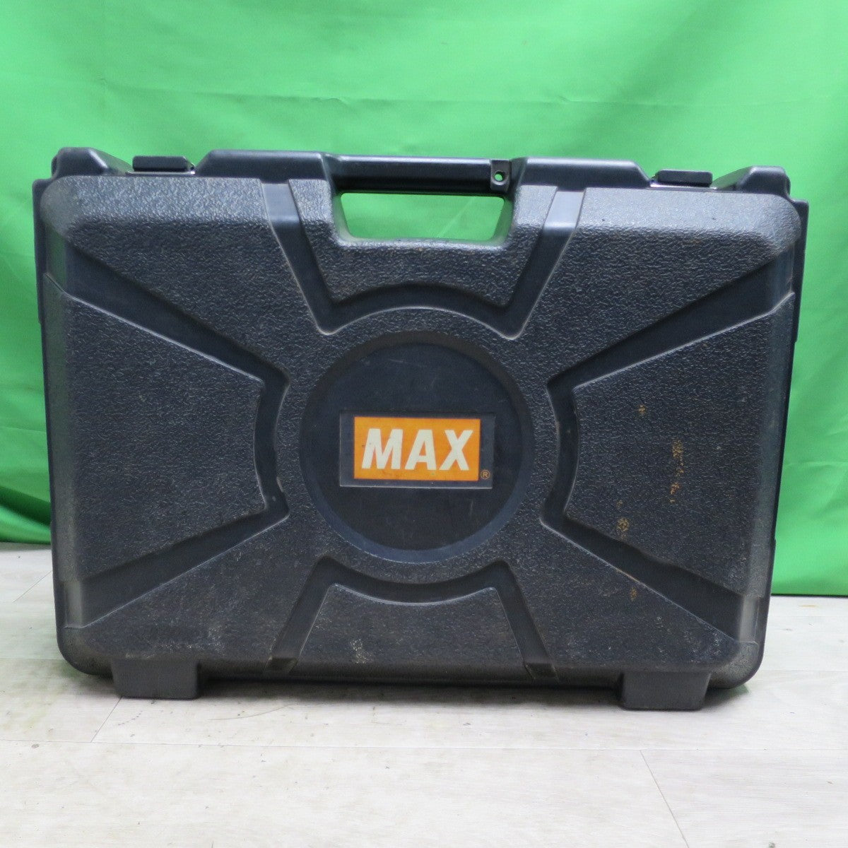 [送料無料] ☆マックス 鉄筋 結束機 リバー タイア RB-399A-FB2C 充電器 バッテリー ケース 付き MAX 電動 工具 ②☆