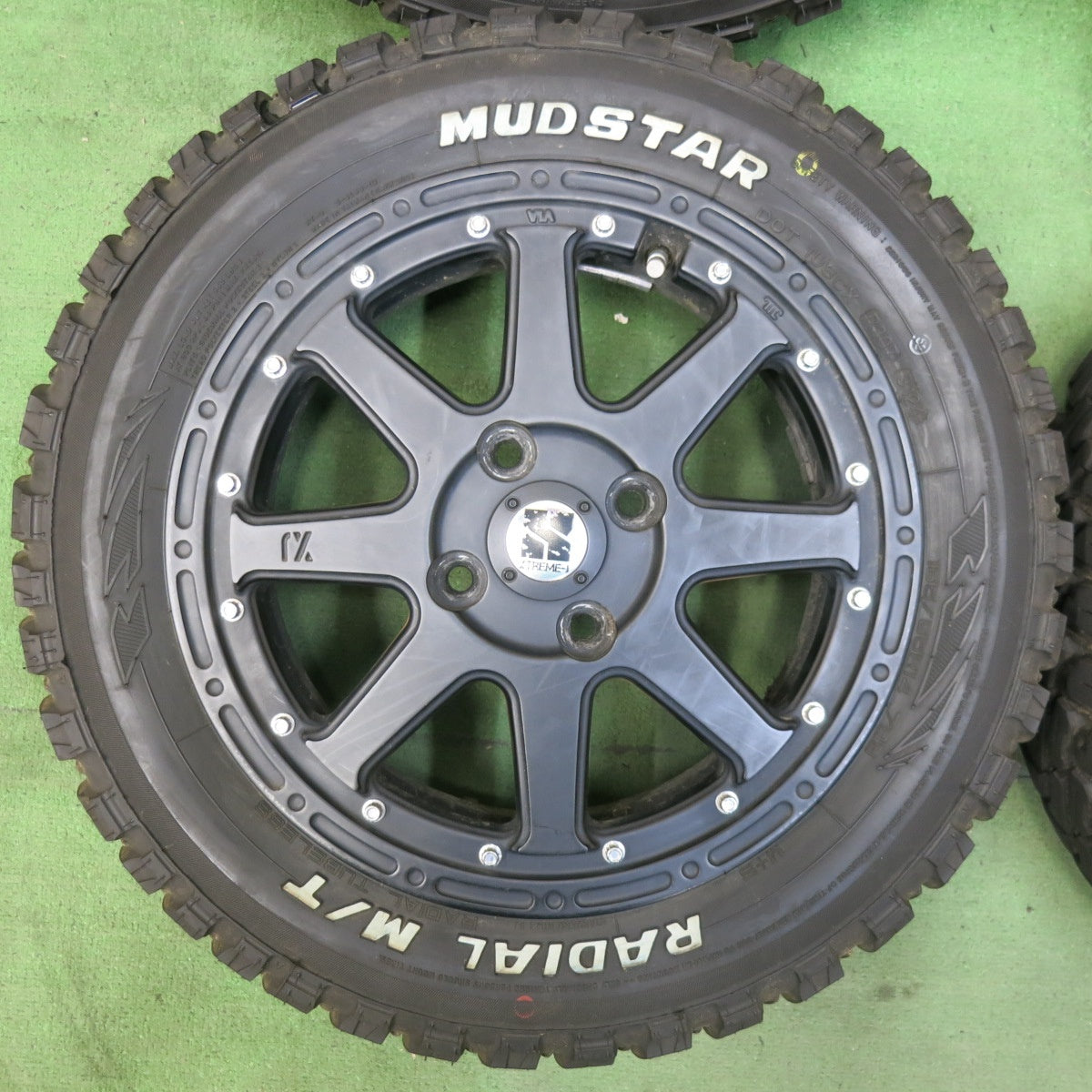 バリ溝！24年！9分★XTREME-J 165/65R14 マッドスター ラジアル M/T ホワイトレター 14インチ エクストリームJ PCD100/4H★5062610SYノ