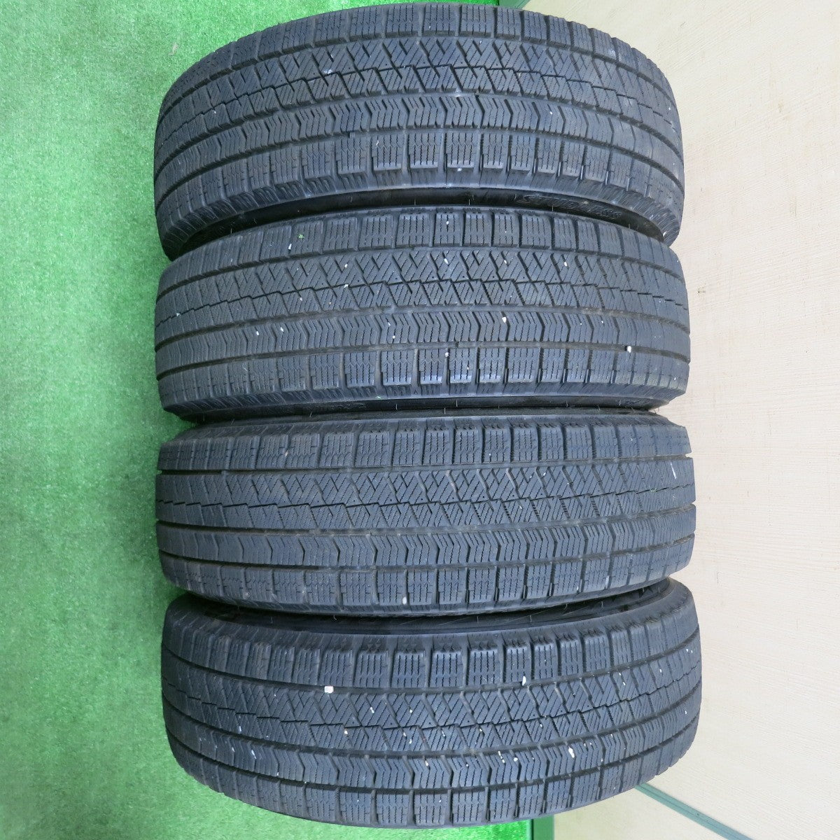 [送料無料] バリ溝！21年！キレイ！9.5分★スタッドレス 175/65R15 ブリヂストン ブリザック VRX2 TOPRUN トップラン 15インチ PCD100/4H★4110906NJス