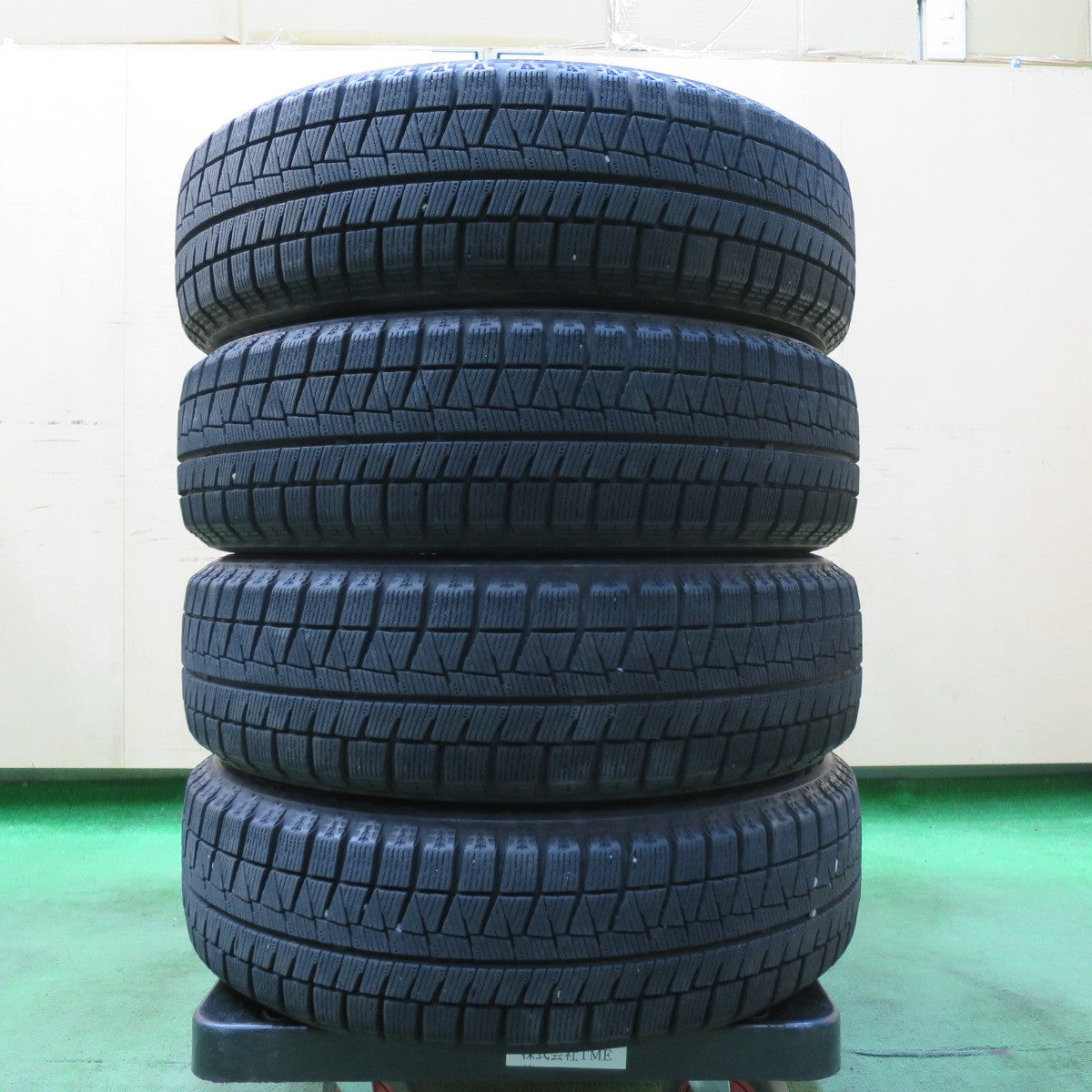 [送料無料] キレイ★スタッドレス 155/65R14 ブリヂストン ブリザック REVO GZ TOPRUN トップラン 14インチ PCD100/4H★4121201イス