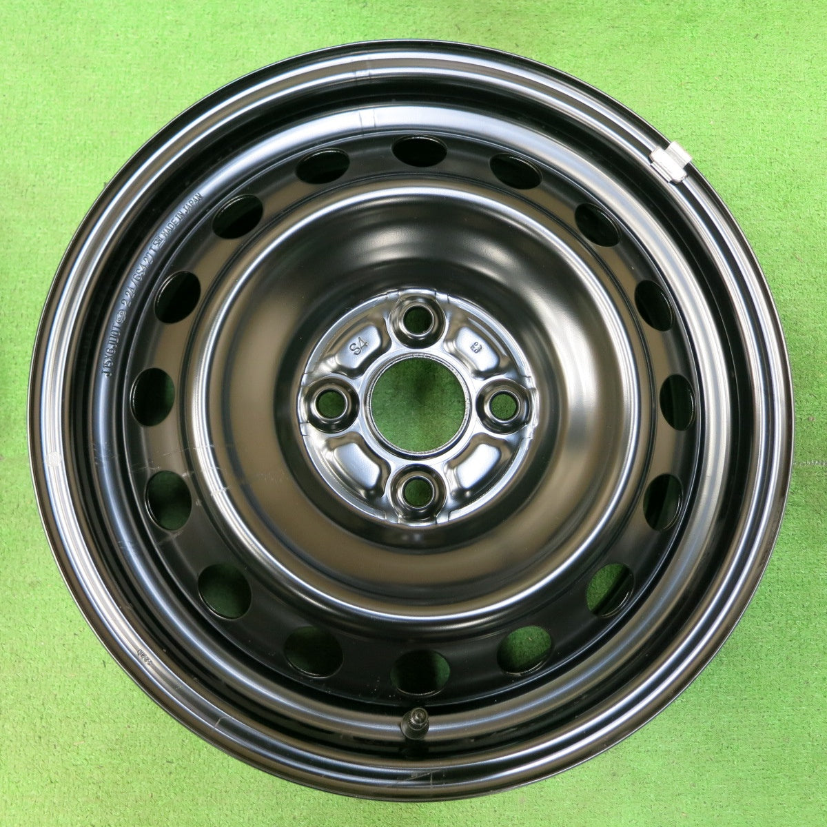 TOYOTA ヤリス 純正スチールホイール 新車外し２本セット（２） 新車外し】トヨタ ヤリス 純正スチールホイール 15×6J+45 2本