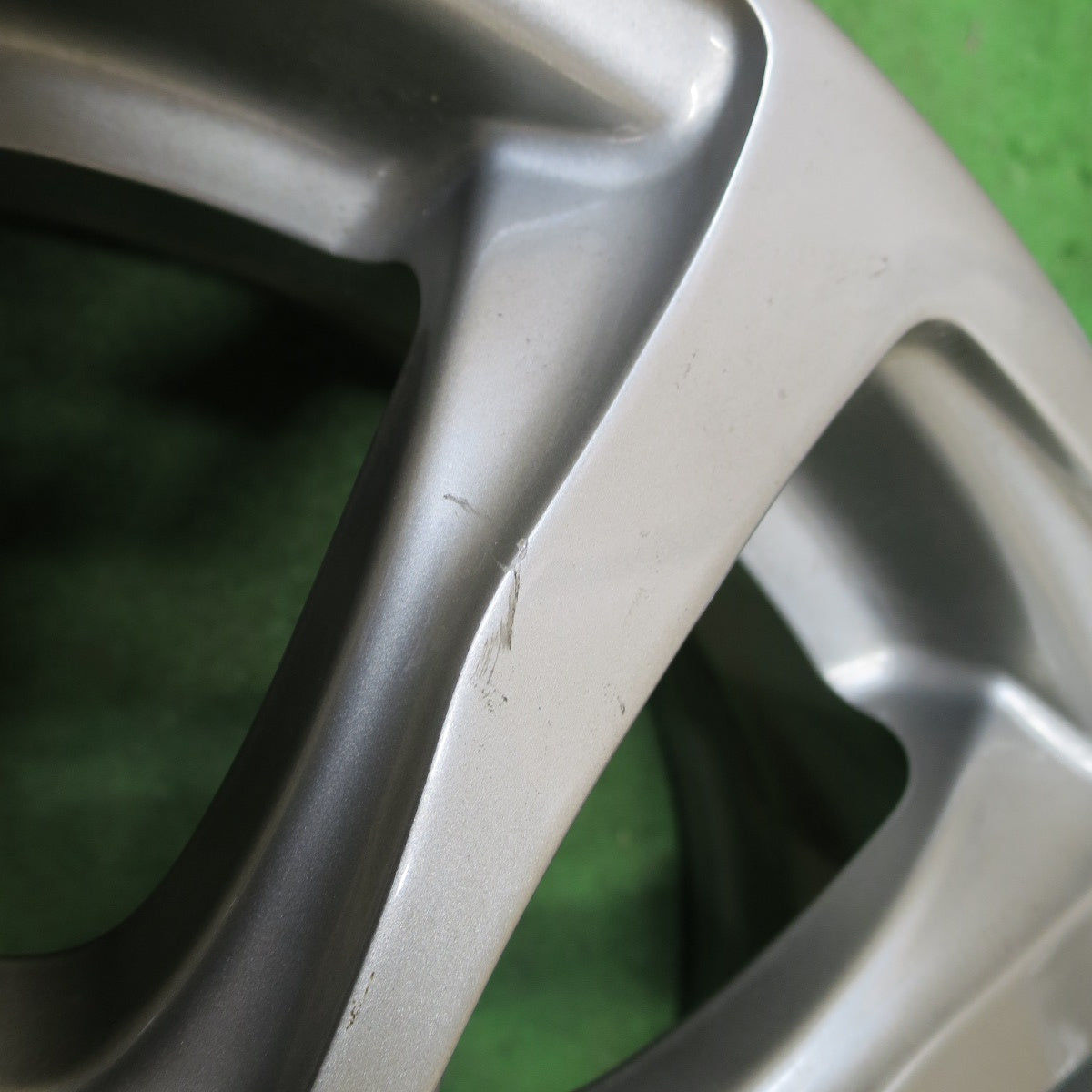 4本価格★BALMINUM TR10 バルミナ ブリヂストン製 15インチ ホイール 15×5.5J PCD100/4H★6030903NGホ