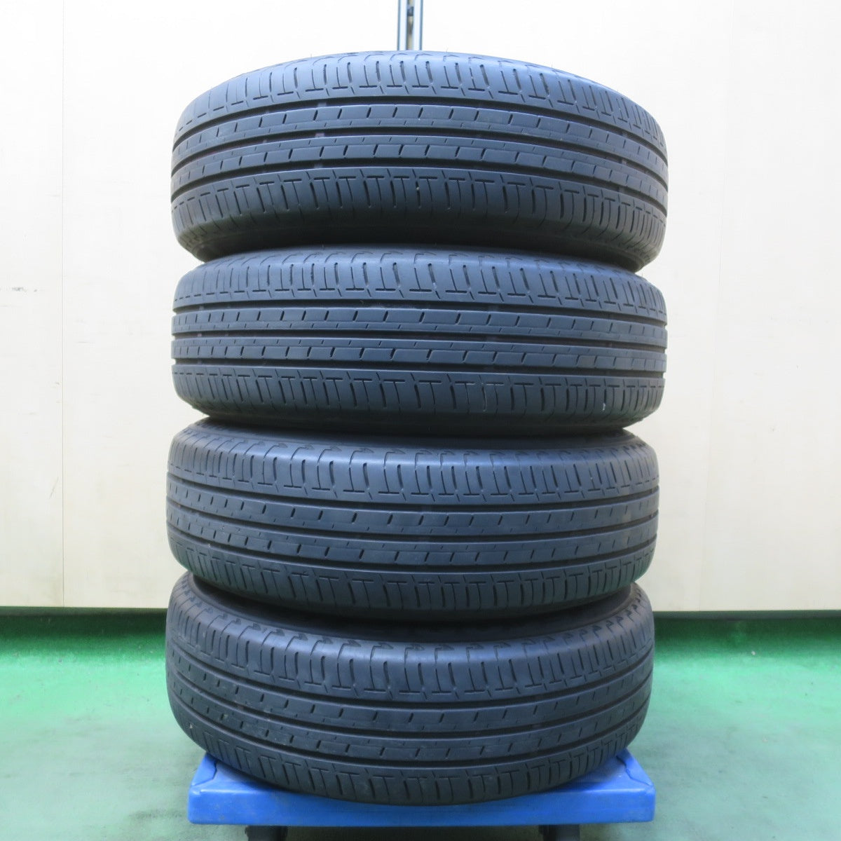 キレイ◎トヨタ ヤリス 純正 スチール 175/70R14 ブリヂストン エコピア EP150 14インチ PCD100/4H◎6061509イノ