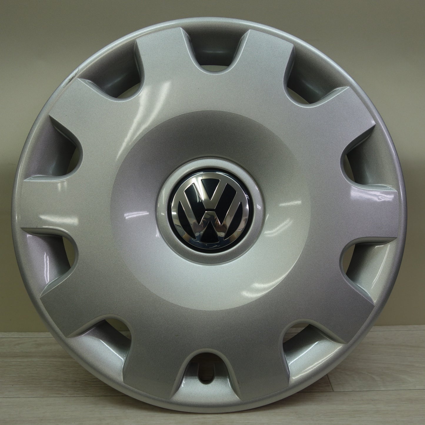 [送料無料] 4枚価格☆ワーゲン ゴルフ4 純正 ホイール キャップ カバー 15インチ VWT0711011☆