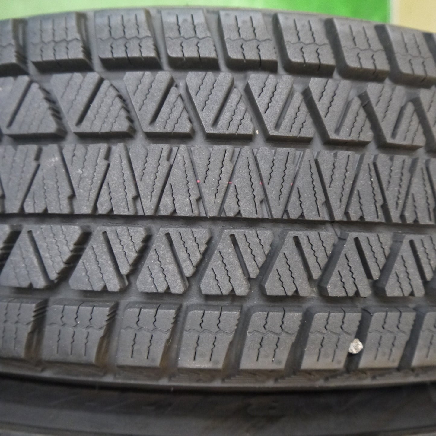 バリ溝！8.5分★PREMIX GRAVAS-Jr 175/80R16 スタッドレス ブリヂストン ブリザック DM-V3 プレミックス グラバスジュニア 16インチ PCD139.7/5H★5121803NJス