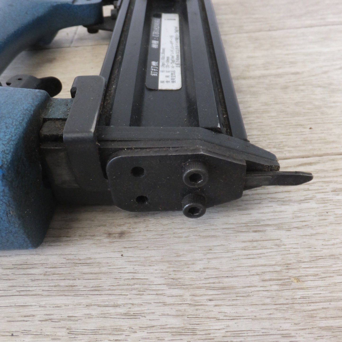 [送料無料] ★ユニキャッチ UNICATCH 釘打機 UB18200A1　4～7kgf/cm2　使用釘 10～50mm 線経 18ga(1.02×1.26mm)★
