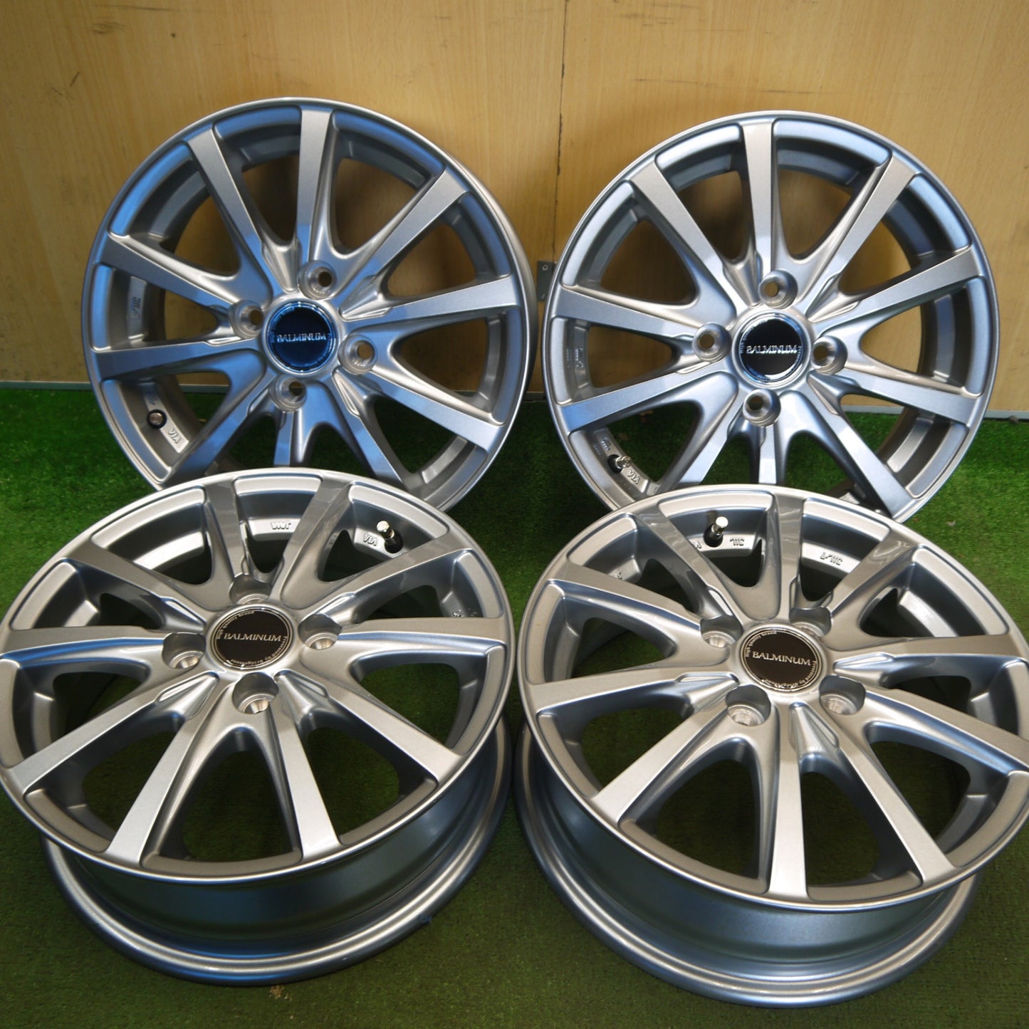 未使用★BALMINUM LS10 バルミナ 14インチ ホイール 14×5J PCD100/4H★6042206Hホ