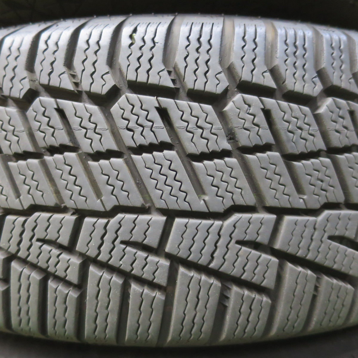 キレイ！22年★スタッドレス 165/65R14 コンチネンタル ノースコンタクト NC6 ILLUGA 社外 アルミ 14インチ PCD100/4H★6042512イス