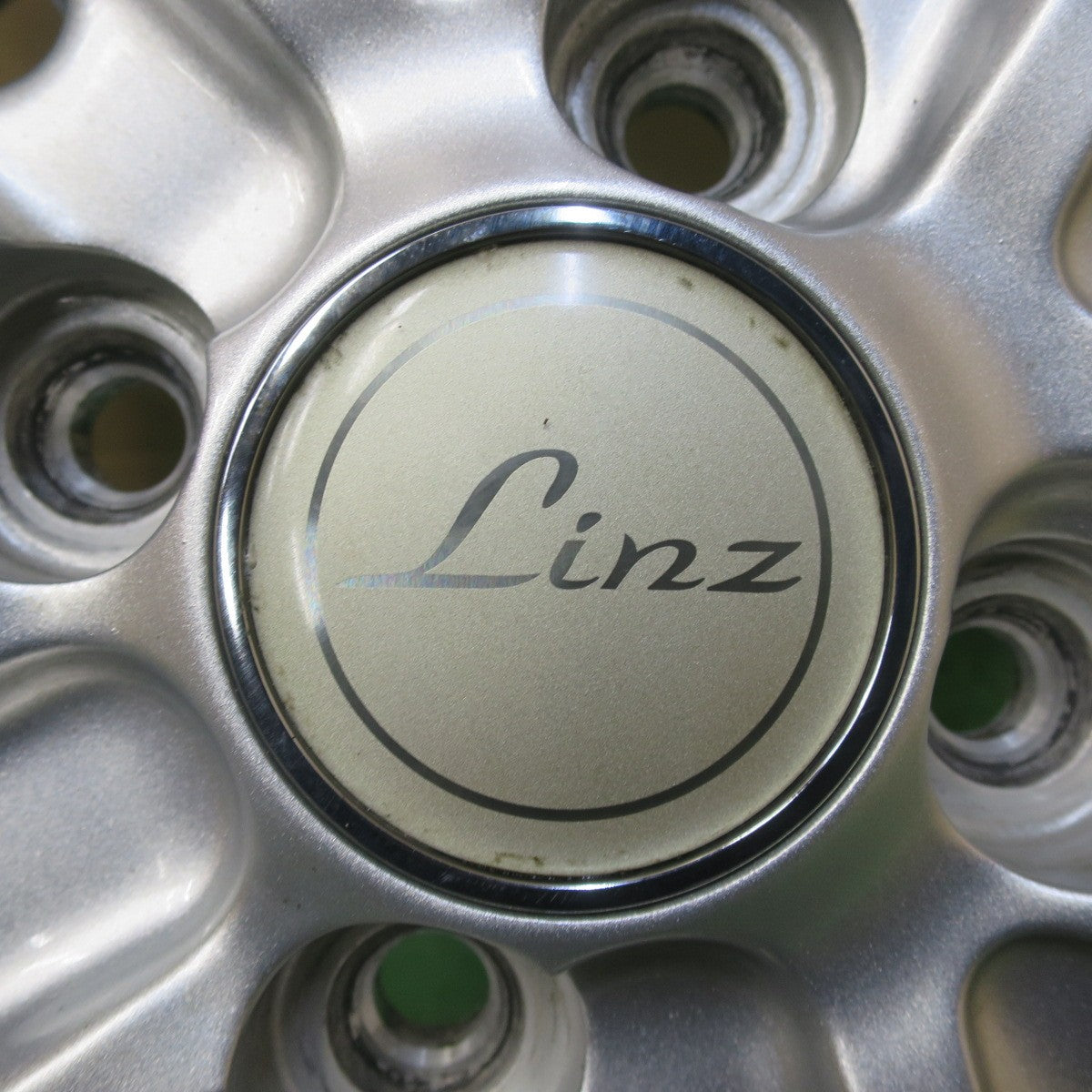 バリ溝！23年！9.5分以上★スタッドレス 155/65R14 ブリヂストン ブリザック VRX2 Linz 社外 アルミ 14インチ PCD100/4H★6022114イス