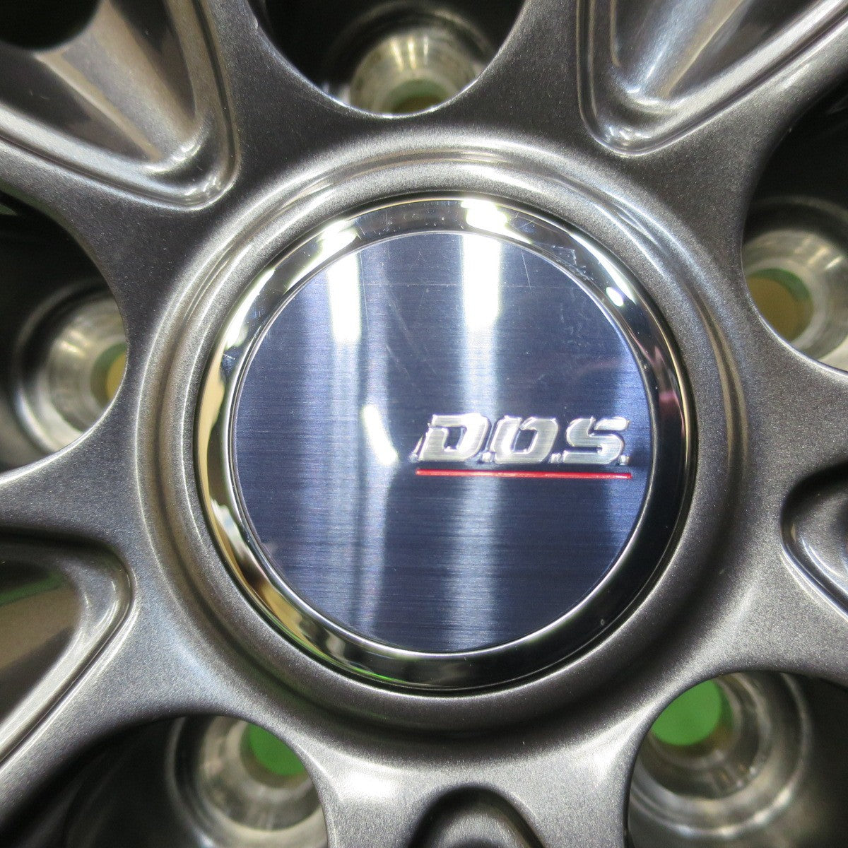 [送料無料] バリ溝！21年！キレイ！ほぼ10分★スタッドレス 215/60R17 トーヨー ウインター トランパス TX D.O.S. DOS 17インチ PCD114.3/5H★5012807イス