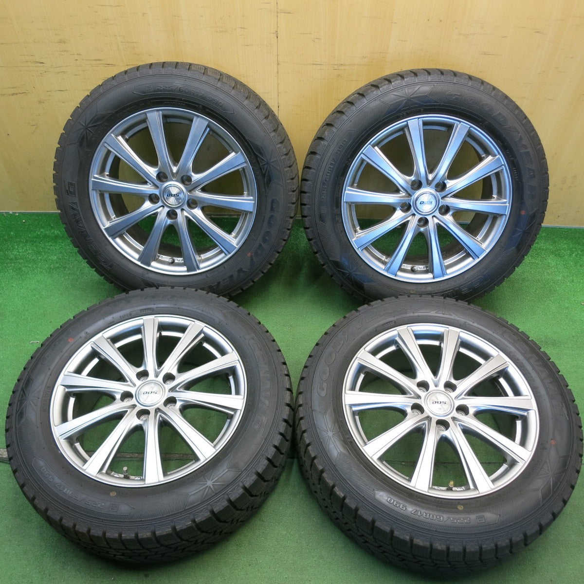 バリ溝！キレイ！9.5分以上◎スタッドレス 225/60R17 グッドイヤー アイスナビ6 D.O.S. DOS 17インチ PCD114.3/5H◎6070204HAス