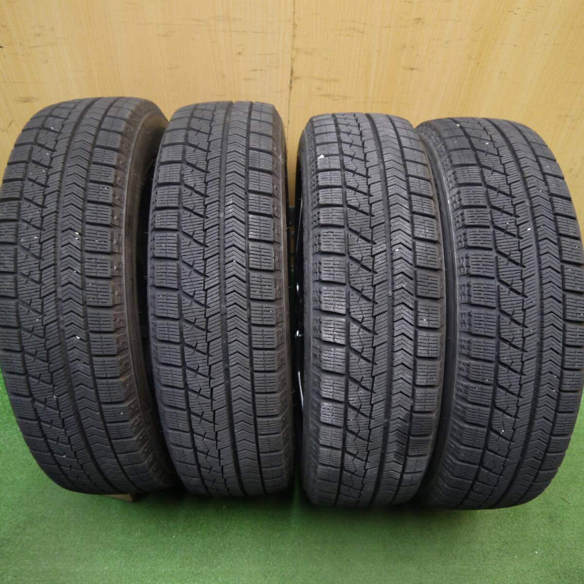 バリ溝！キレイ！8.5分★スタッドレス 155/65R14 ブリヂストン ブリザック VRX STRANGER ストレンジャー 14インチ PCD100/4H★5032804Hス