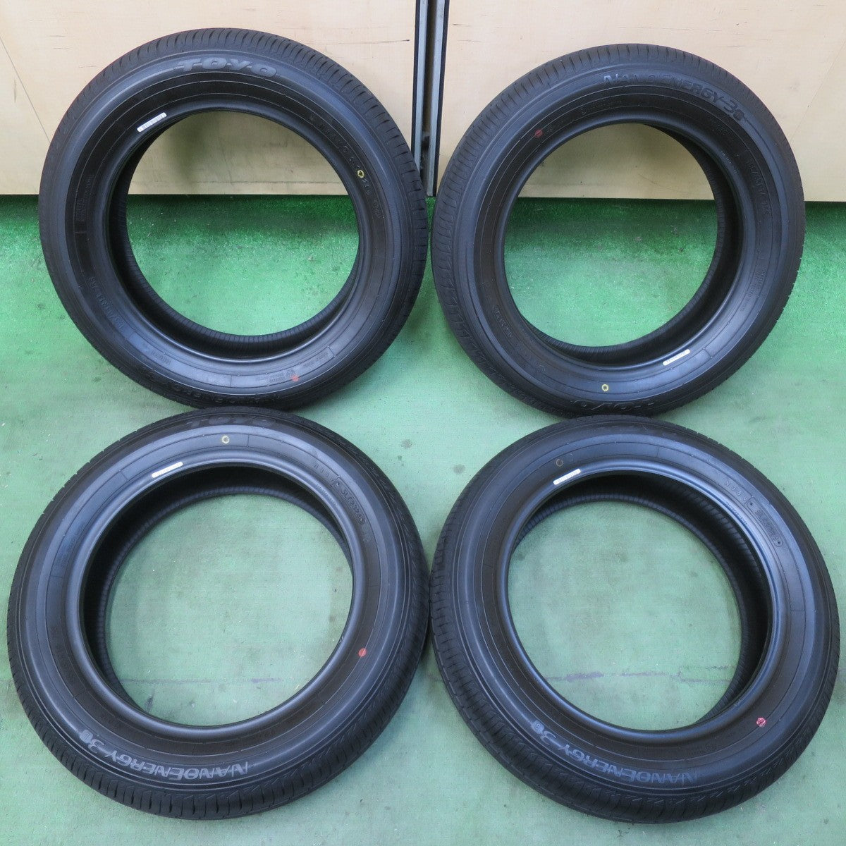 新車外し！24年★155/65R14 トーヨー ナノエナジー 3 B タイヤ 14インチ ムーブ タント ワゴンR N-BOX スペーシア デイズ ウェイク 等★6012708イノタ