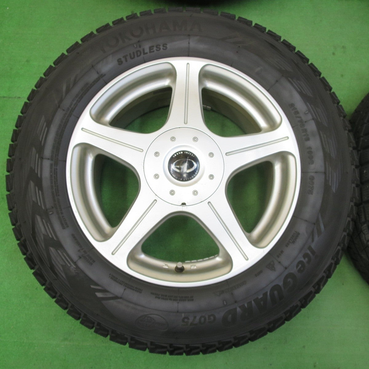 4本価格★スタッドレス 215/70R16 ヨコハマ アイスガード G075 KOSEI 光生 16インチ PCD100 114.3/5H マルチ★4091106イス