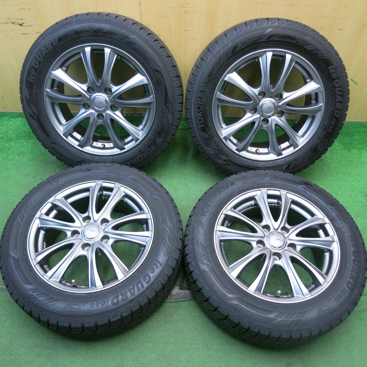 バリ溝！キレイ！9分★スタッドレス 205/60R16 ヨコハマ アイスガード iG60 SIBILLA NEXT C5 シビラ 16インチ PCD114.3/5H★5062903HAス