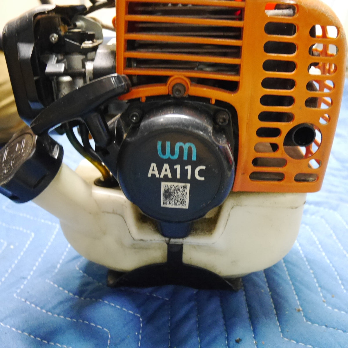 【岐阜発 直接引取限定】☆weimall 刈払い機 AA11C エンジン 式 刈払機 草刈り機 草刈機 芝刈り機 芝刈機 ウェイモール☆