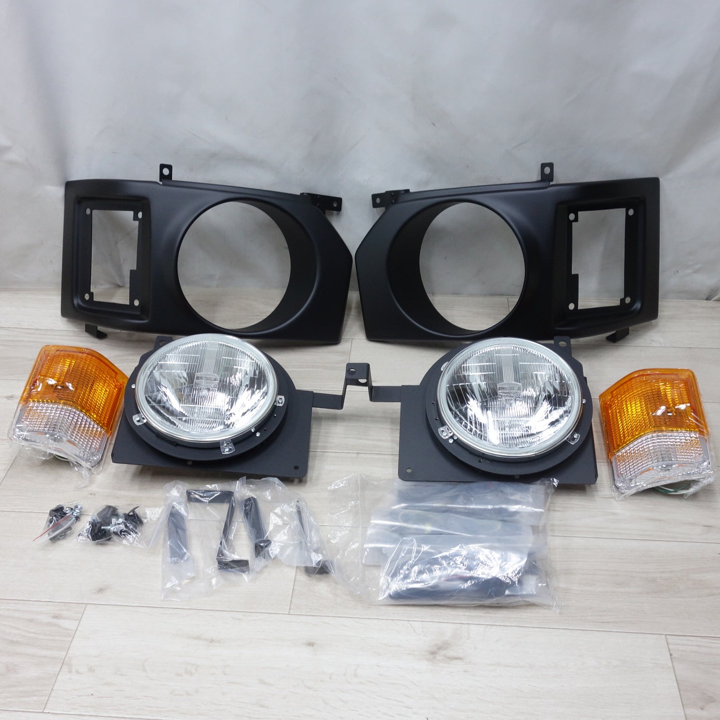 [送料無料] 未使用！左右セット◆GOODSPEED ハイエース ヘッドライト 丸目 4型以降 HCR-221 HCR-1 997-16142 HID-H01 グッドスピード ヘッドランプ カー パーツ◆