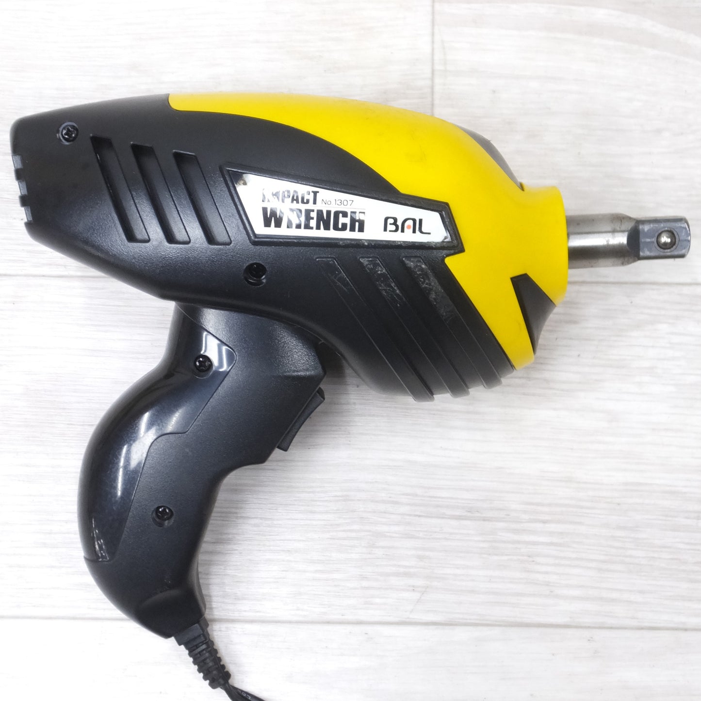 [送料無料] 付属品付き◆バル BAL インパクト レンチ No.1307 DC12V シガーソケット ケース付き 電動 工具◆