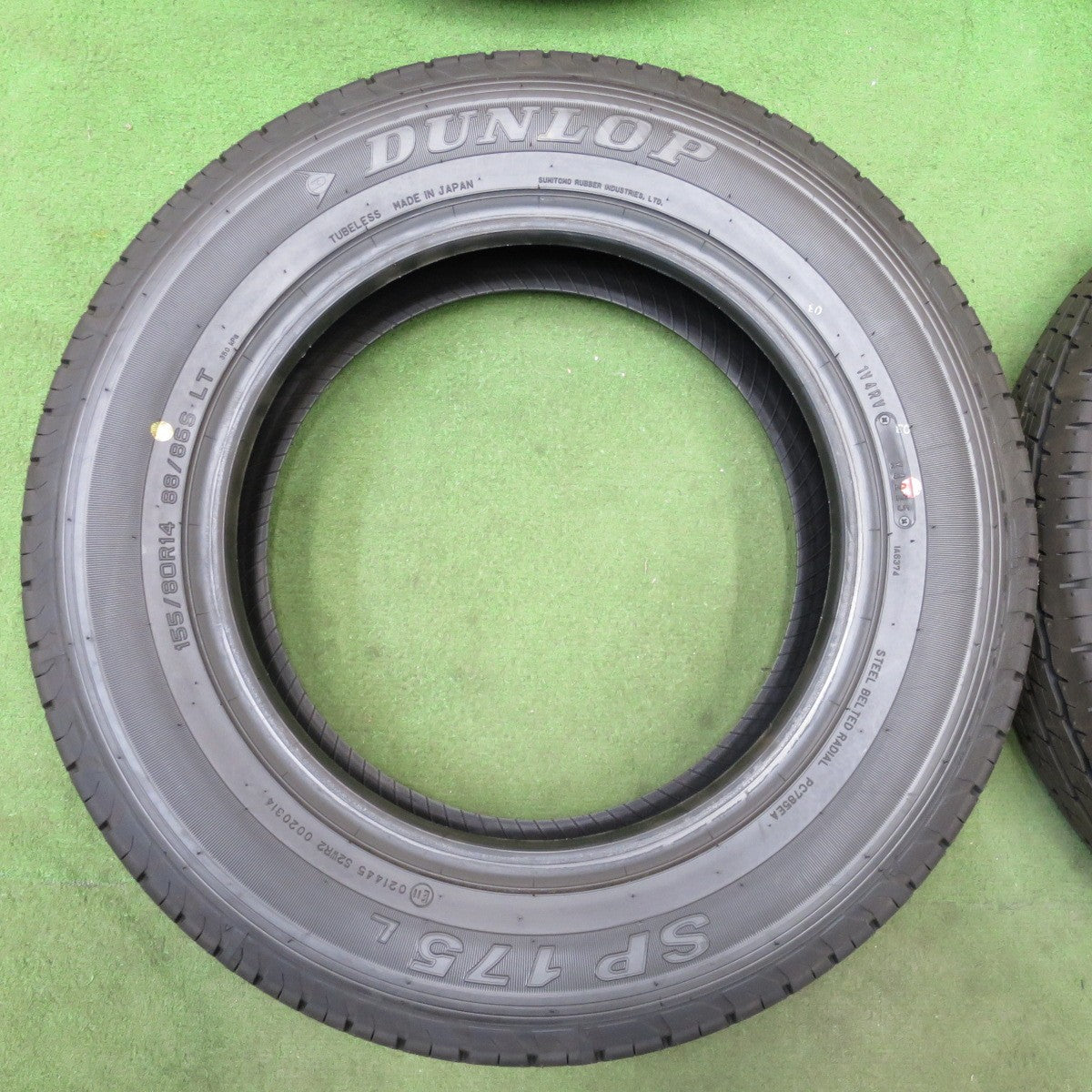 新車外し！25年★155/80R14 88/86S ダンロップ SP175L タイヤ 14インチ プロボックス サクシード 等★6032701NGノタ